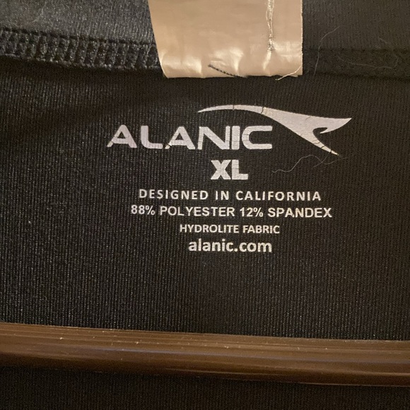 Alanic Running Jacket - Picture 3 of 8